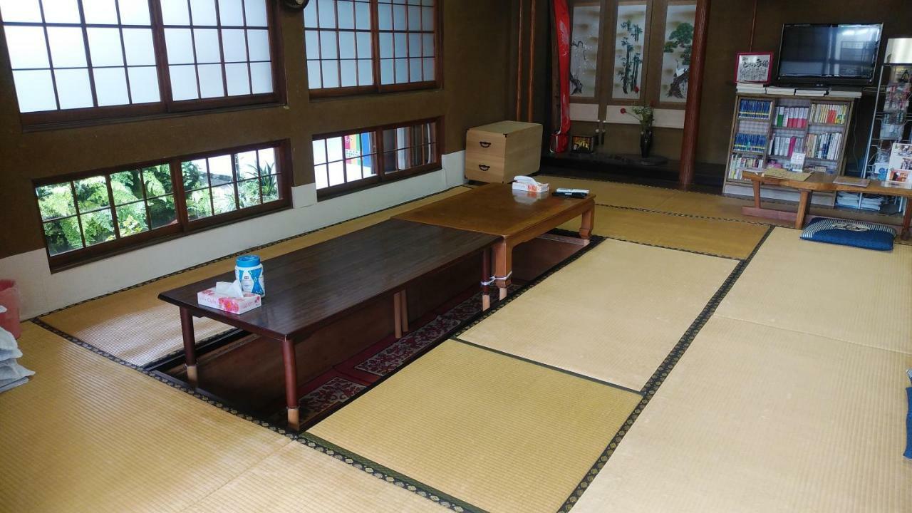 Walking Pilgrimage Hotel Tokiwa Ryokan Ozu  Zewnętrze zdjęcie