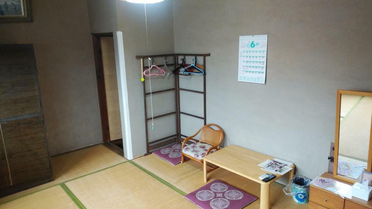 Walking Pilgrimage Hotel Tokiwa Ryokan Ozu  Zewnętrze zdjęcie