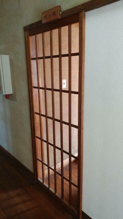 Walking Pilgrimage Hotel Tokiwa Ryokan Ozu  Zewnętrze zdjęcie
